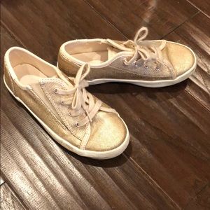 Hardly worn keds!